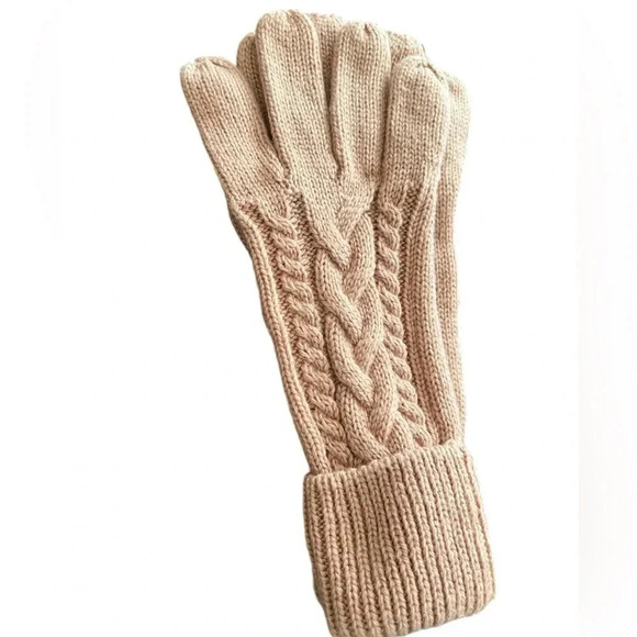 5/20$ NWT ⚡️HOST PICK⚡️Tag misty pink knitted glove size small/medium - Picture 2 of 7